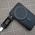 شاحن محمول مغناطيسي من باسيوس